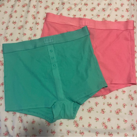 NWT! Victoria’s Secret PINK ‘High-Waist Boyshort’ - Picture 3 of 3